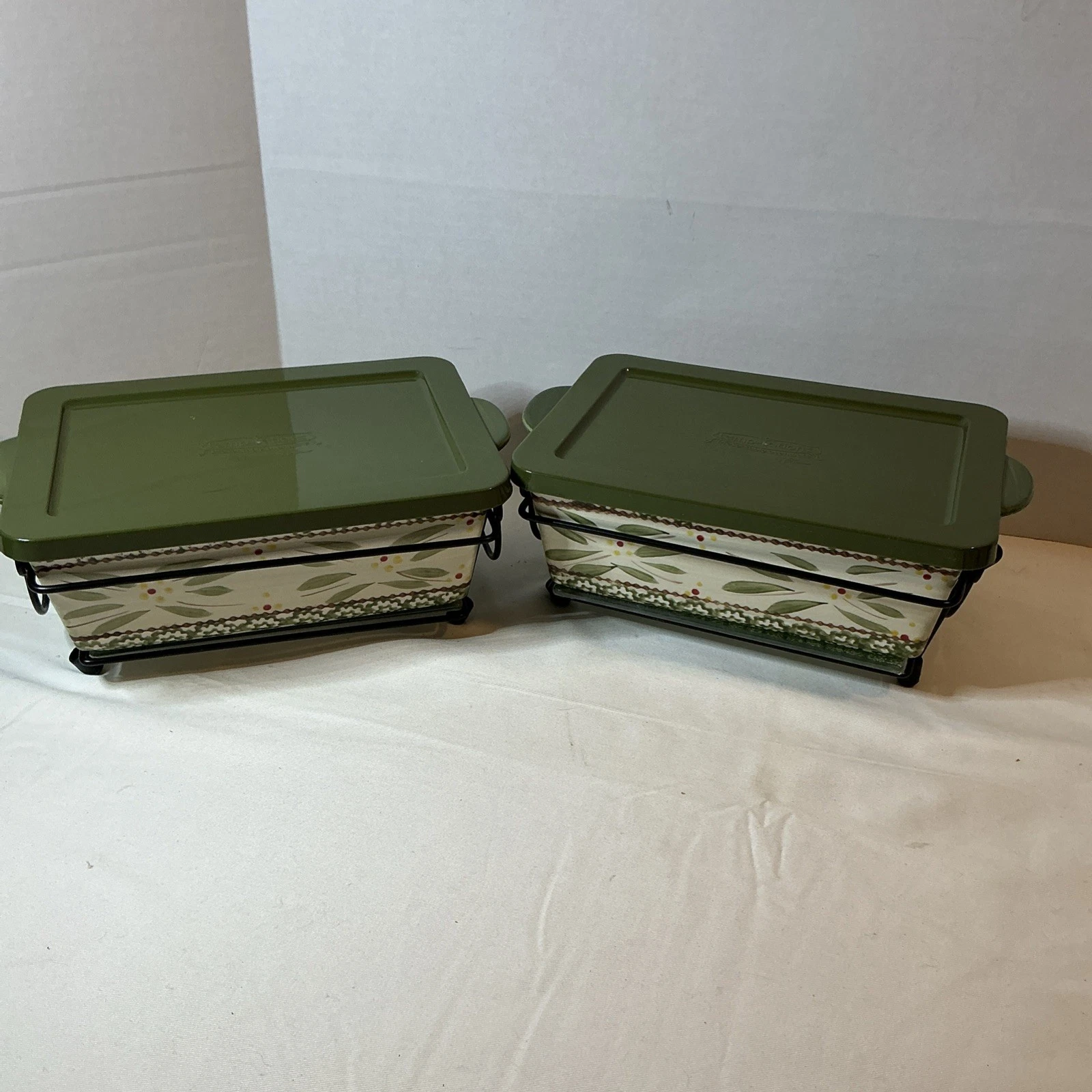 2 Temptations By Tara Old World 1.5 Qtloaf Pans, Wire Racks & Trivets