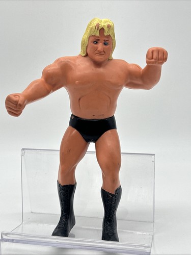 Very Nice 1985 Greg Valentine WWF Superstars 8 LJN...