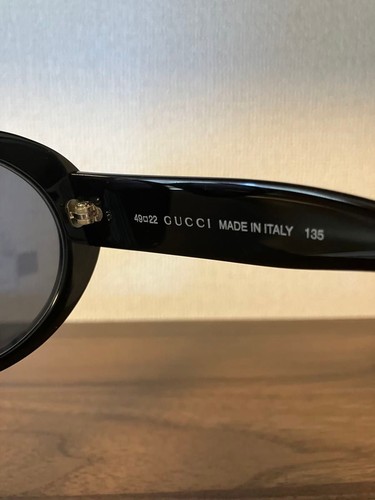 Gafas de sol redondas Gucci en negro, vintage GG - Imagen 5 de 6