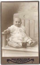 CDV um 1900 Kleinkind "Klärchen" Atelier Hugo Werle, Goslar, Vititorpromenade 26