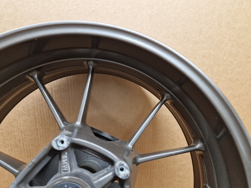 BMW S1000RR Gen 1 Rear wheel 17x6.00 2010 - 2011 - Picture 6 of 22