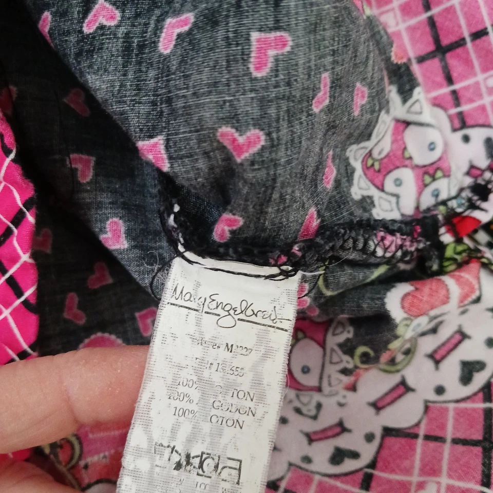 Lot of 2 MARY ENGELBREIT Size XS Medical Scrub Top Shirt Black Hears Flowers - Image 3 of 3