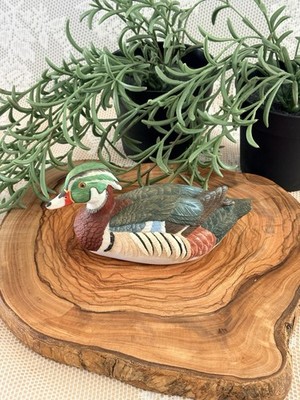 Vintage Lefton Porcelain Wood Duck Ceramic Figurine Nest Egg Collection 06590