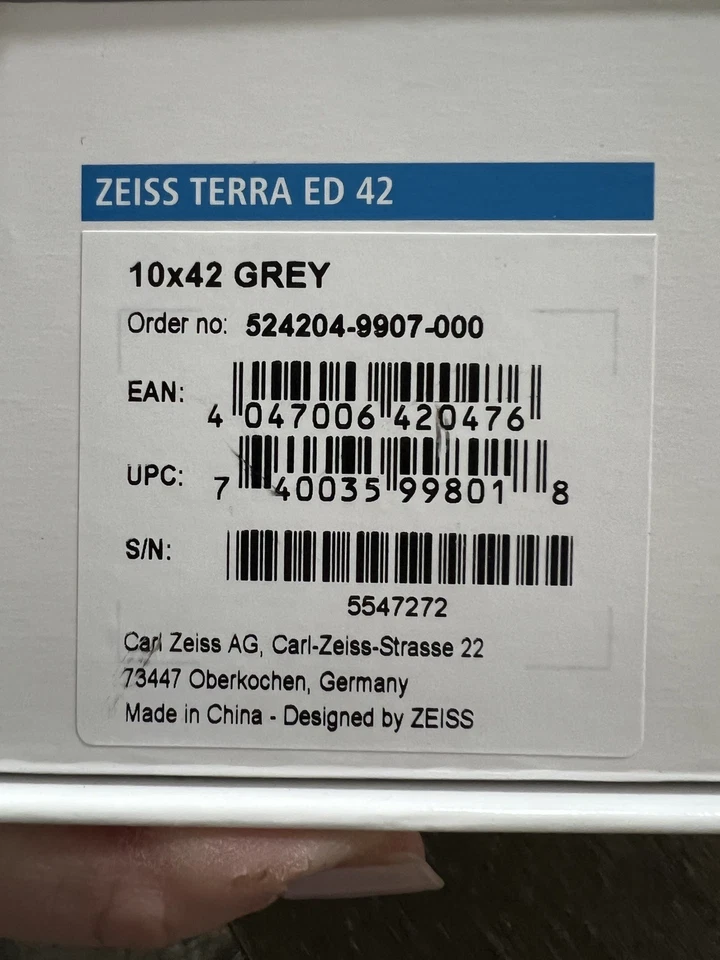 Zeiss Terra ED 10 x 42 Binoculars Black/Gray - New Sealed Box - Image 3 of 4