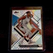 2023-24 Topps Finest CHECKERBOARD REFRACTORS RARE GIANNIS ANTETOKOUNMPO