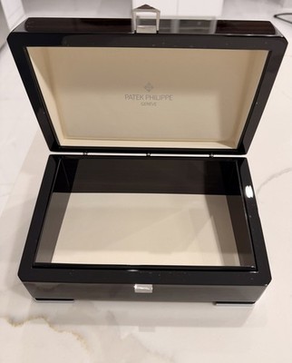 Authentic Patek Philippe Watch Box H997.em123 Nautilus Aquanaut