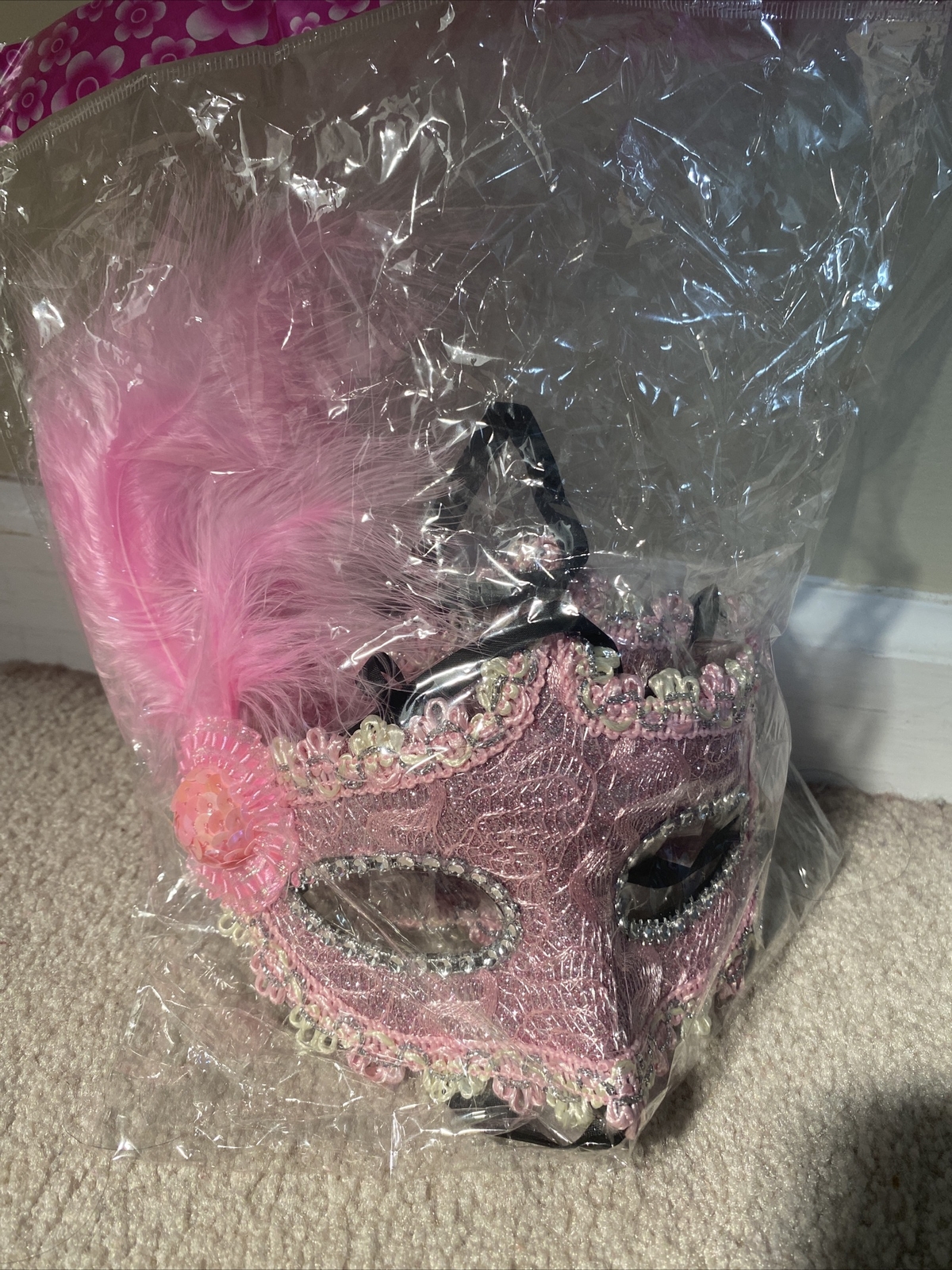 Picture 4 of 5