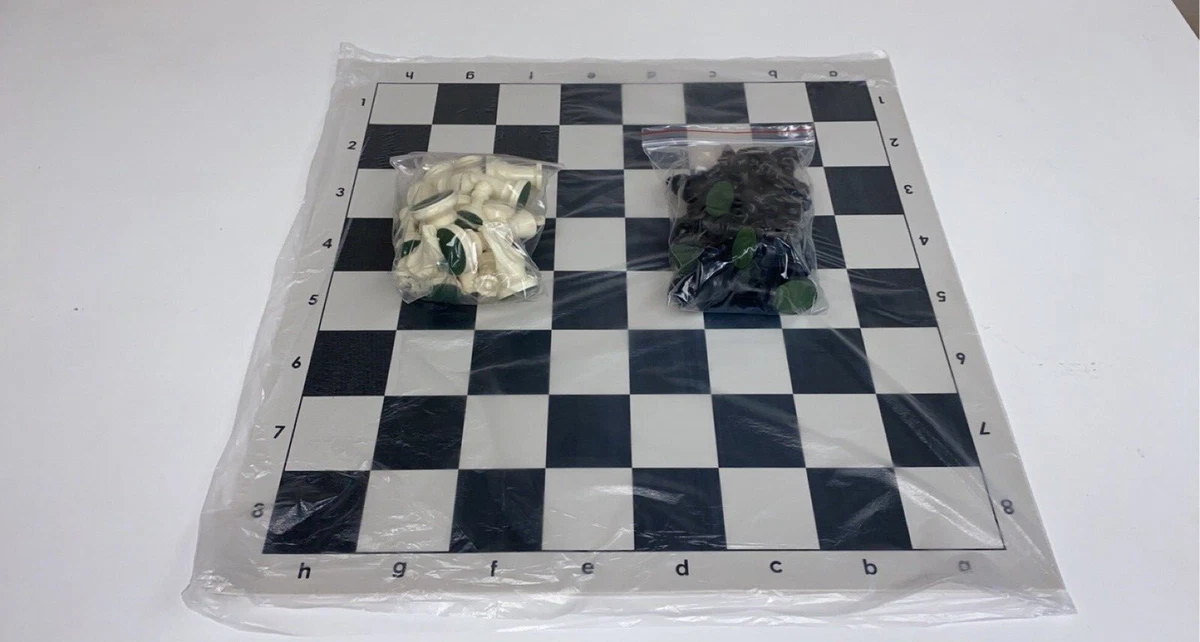 WE Games Best Value Tournament Chess Set - Staunton Chess Pieces and Green  Roll-Up Vinyl Chess Board