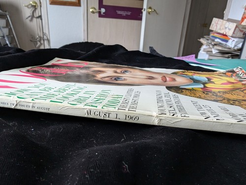 Vintage August 1 1969 Vogue Jacqueline Bisset Cover Fashion Magazine See Details - Bild 7 von 17