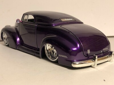 Jada Toys DUB CITY OLDSKOOL 1/24 車 ミニカー s-l400.jpg