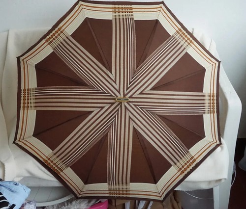 Taschenschirm Mit Palmendach-Motiv – Kompakter UV- Und Regenschutz, Durchmesser 92 Cm