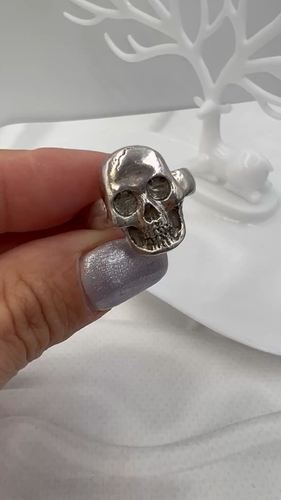 EXCLUSIVE SILVER 925 momento mori carved skull drop Gothic Victorian ring skelet - Video 1 of 1