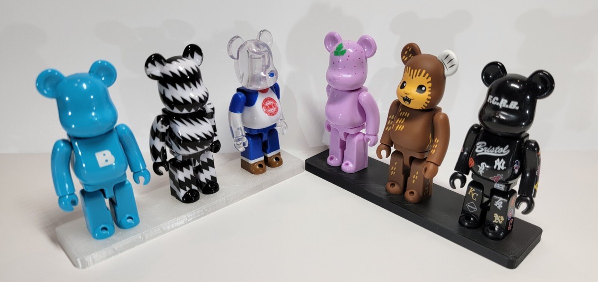 New Custom Display Stands for Medicom Toys Bearbrick 100% 3 New Custom Display Stands for Medicom Toys Bearbrick 100% 3