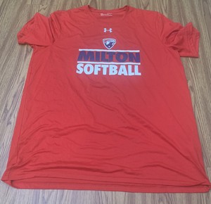 red under armor shirt