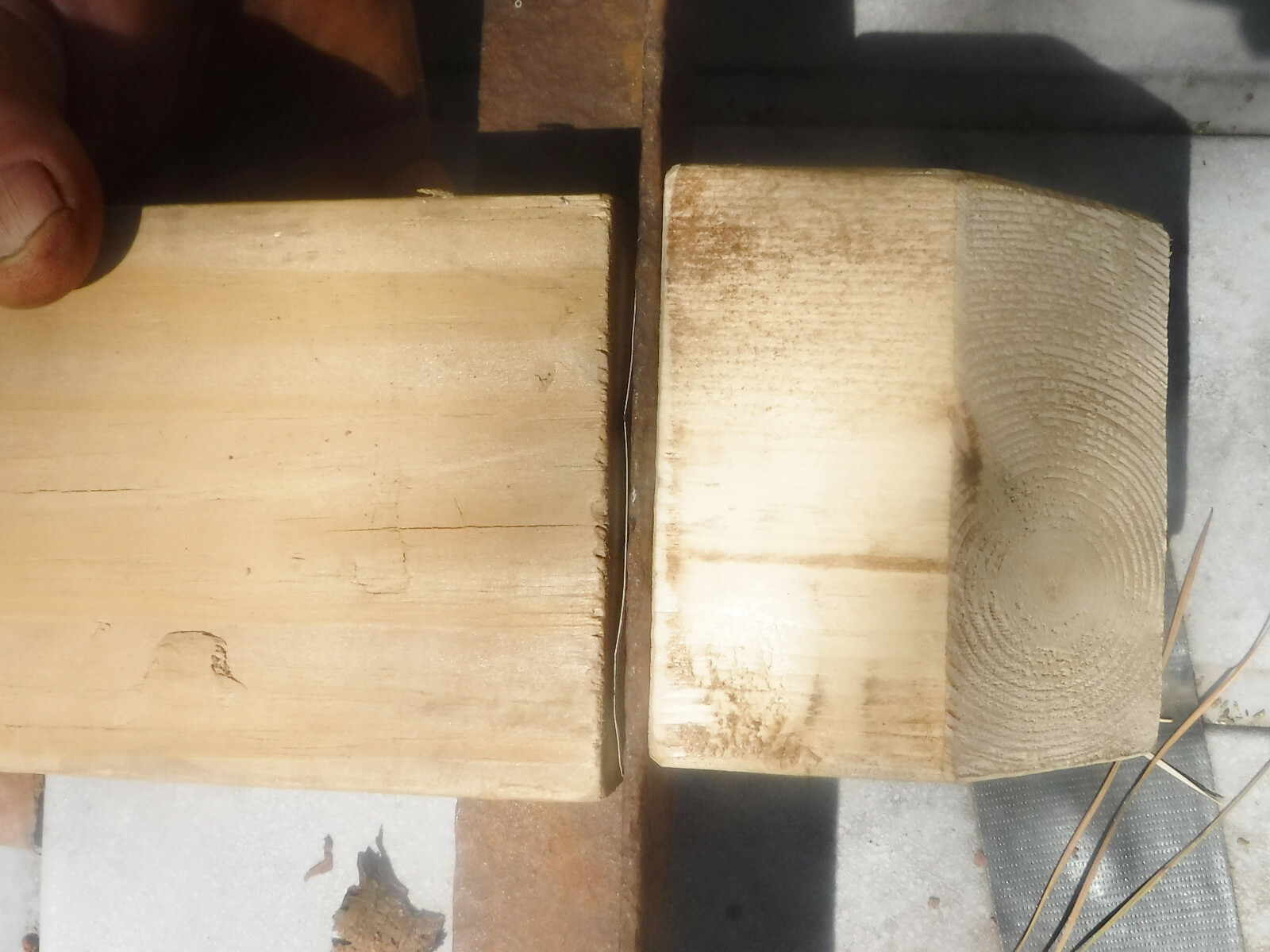 BED RAIL Extenders, allows a queen mattress to fit a full SZ Bed (WIDTH