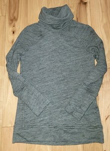 lululemon turtleneck pullover
