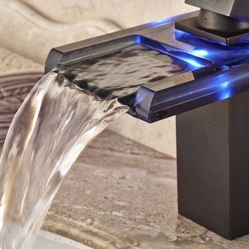 Grifo montado en cascada de vidrio LED negro lavabo lavabo plataforma de baño - Imagen 5 de 7