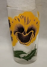 PANSY PEANUT BUTTER BOSCUL Yellow Flower Drinking Glass Vintage 5 inches