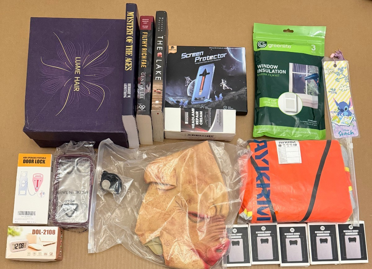 MIXED LOT ELECTRONICS & ACCESSORIES ETC - AS SHOWN IN PICTURES - SEE PICTURES