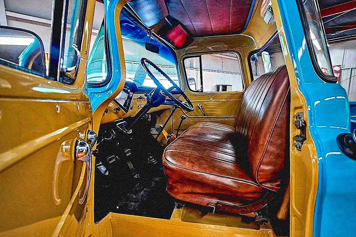 Restored ’59 Chevy Apache Has NAPCO 4x4 Conversion
