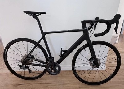 Canyon Ultimate CF SL 8.0 Disc Road Bike - Size Medium w/ Ultegra