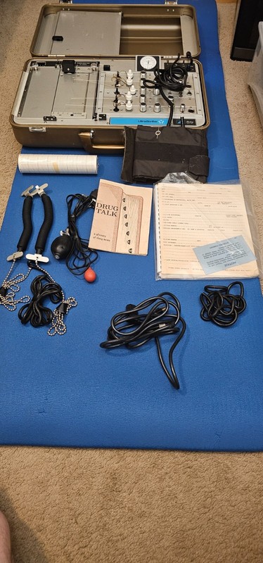 Stoelting Ultrascribe Polygraph Machine Lie Detector