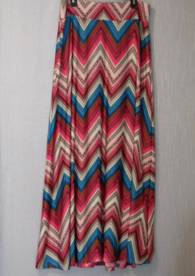 EUC GNW Maxi Skirt Boho Chevron Print Flowy Festive Travel Womens L #A17-3