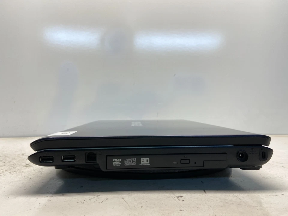 Toshiba Satellite A205-S4587 Intel Core 2 Duo T5300 1.73GHz 1 GB NO HDD - Image 4 of 4