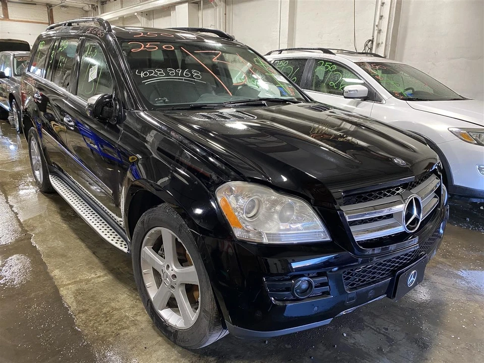 ROOF MOUNTED OVERHEAD CONSOLE Mercedes-Benz Gl320 Gl450 Gl550 2009 09 1392564 - Image 3 of 4