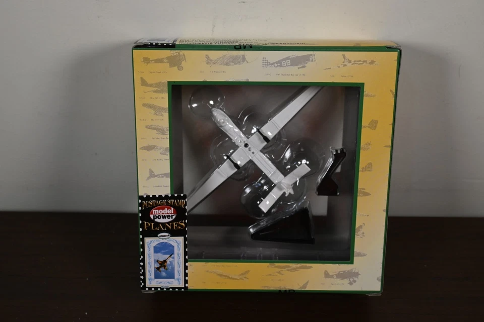 Model Power Postage Stamp #5567: 1:87 Predator USAF MQ-1 with Hellfire Missiles - Image 2 of 4
