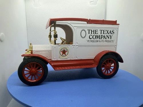 VINTAGE TEXACO THE ERTL CO 1913 FORD MODEL T VAN TRUCK BANK W/ KEY