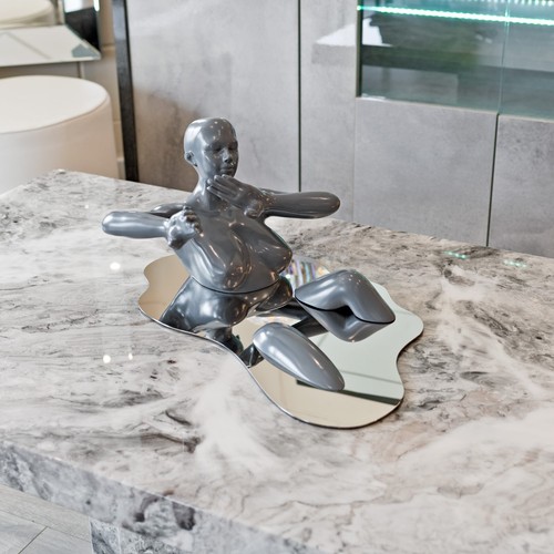 Escultura de baño para dama decoración de baño decoración de dama en el baño gris y plata - Imagen 4 de 6