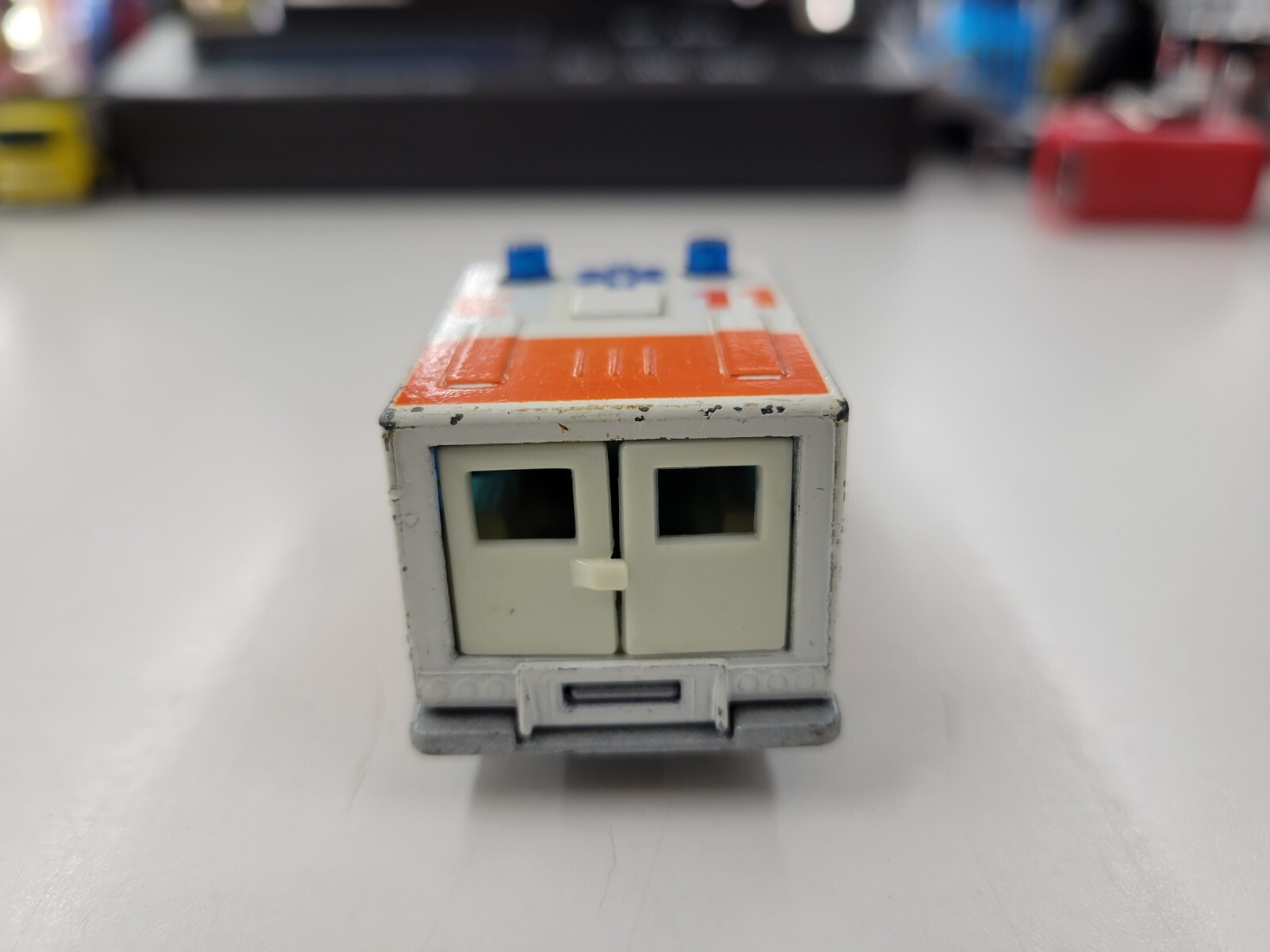 Picture 4 of 6