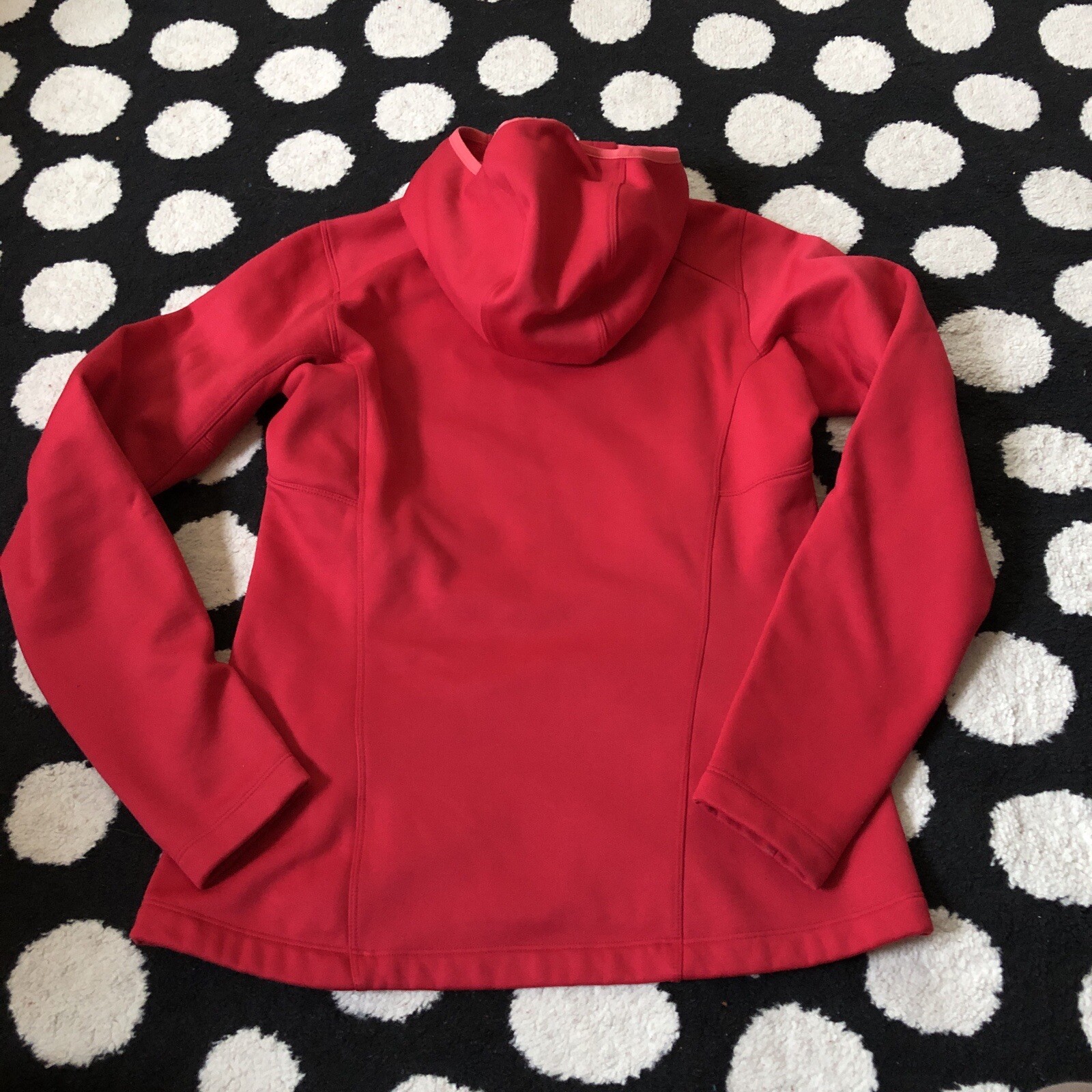 ARC'TERYX Arc’teryx Felpa Donna Arenite Piccola con Cappuccio Rosso Flamenco Full Zip Foderata in Pile