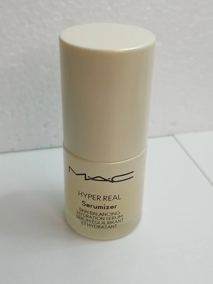 MAC Hyper Real набор сыворотка 0,5 унц кожи холст бальзам снег пион набор путешествий размер. - Изображение 4 из 4