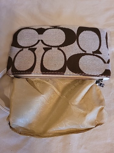 Muñequera de tela Coach Signature C - Imagen 9 de 9