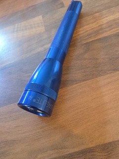 Mag Lite Flash Light Torch Blue Aluminium 2AA Battery Working