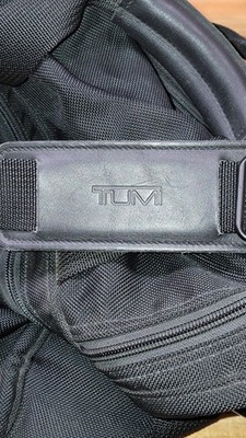 Tumi Duffel Canvas Luggage Bag Black Great Condition Made In USA 14''