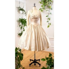 gold vintage dress 1950s cocktail Vintage Gold Cocktail Dress Cocktail Attire Gold Vintage Dress 1950s Cocktail Vintage 1950s