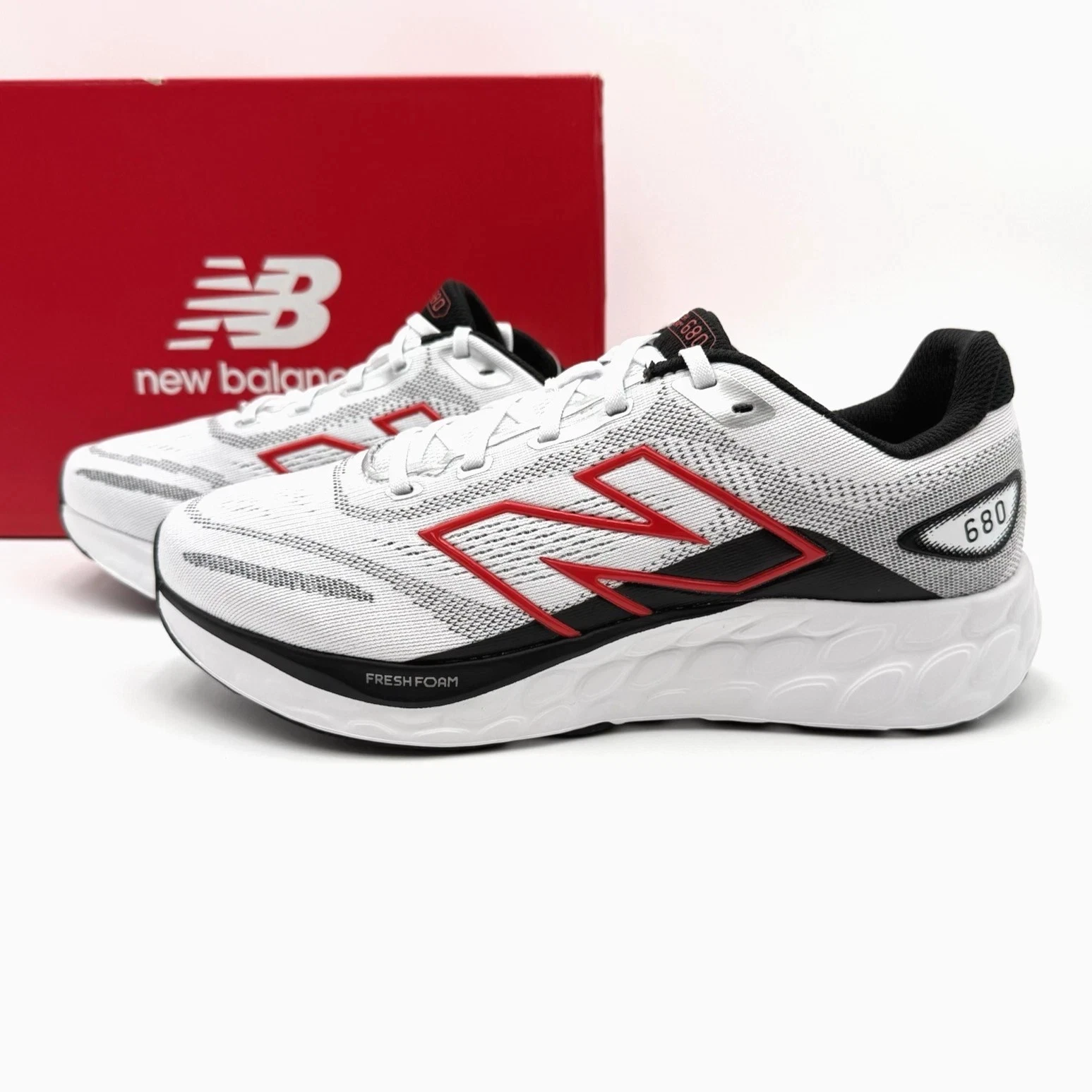New Balance Fresh Foam 680 V8 Men's Size Running Shoes 4E XWide White M680RW8