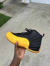 Air Jordan 12 Retro Black University Gold Sne...