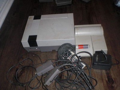 Original Nintendo NES Console + NES-101 Top Loader OEM AS-IS Dirty System Lot