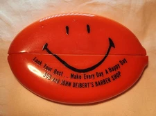 VINTAGE QUIKOIN SQUEEZE CHANGE PURSE BARBER SHOP DEIBERT'S MILLERSVILLE PA