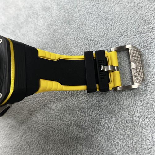 LEON RACING Gorilla Fastback GT 44mm Forged Carbon Yellow Rubber Strap Watch - Picture 6 of 13