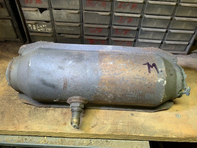 SCRAP-(M) Converter-Full/Parts Only-Junk