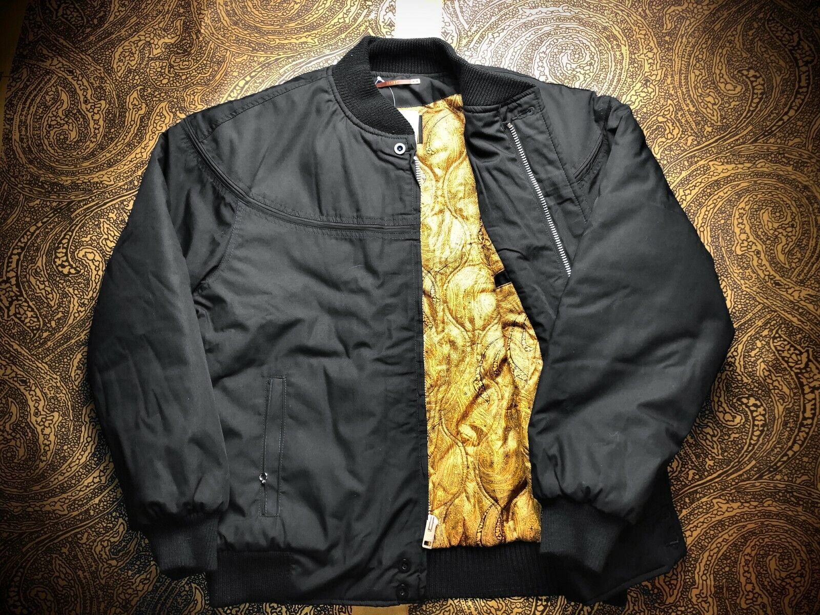 Rare  Deadstock Med Derby Of San Francisco Black Jacket Gold Paisley Lining