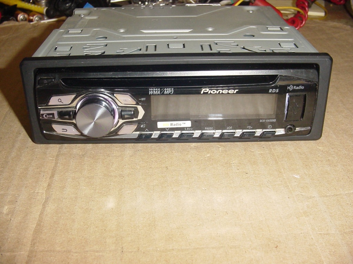 Pioneer DEH-4400HD CD Player Car Radio USB/AUX Pandora Sat Ready