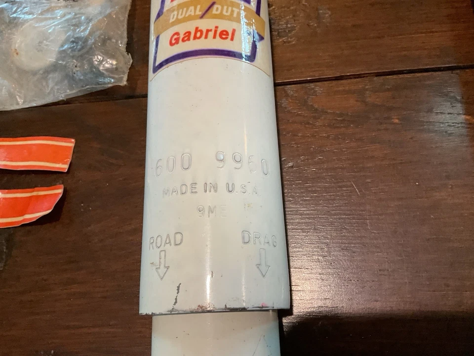 Nuevo de Lote Antiguo 1953-1962? Amortiguadores de arrastre de doble servicio Chevrolet Corvette Hurst/Gabriel #600-9960 Foto 4 de 4
