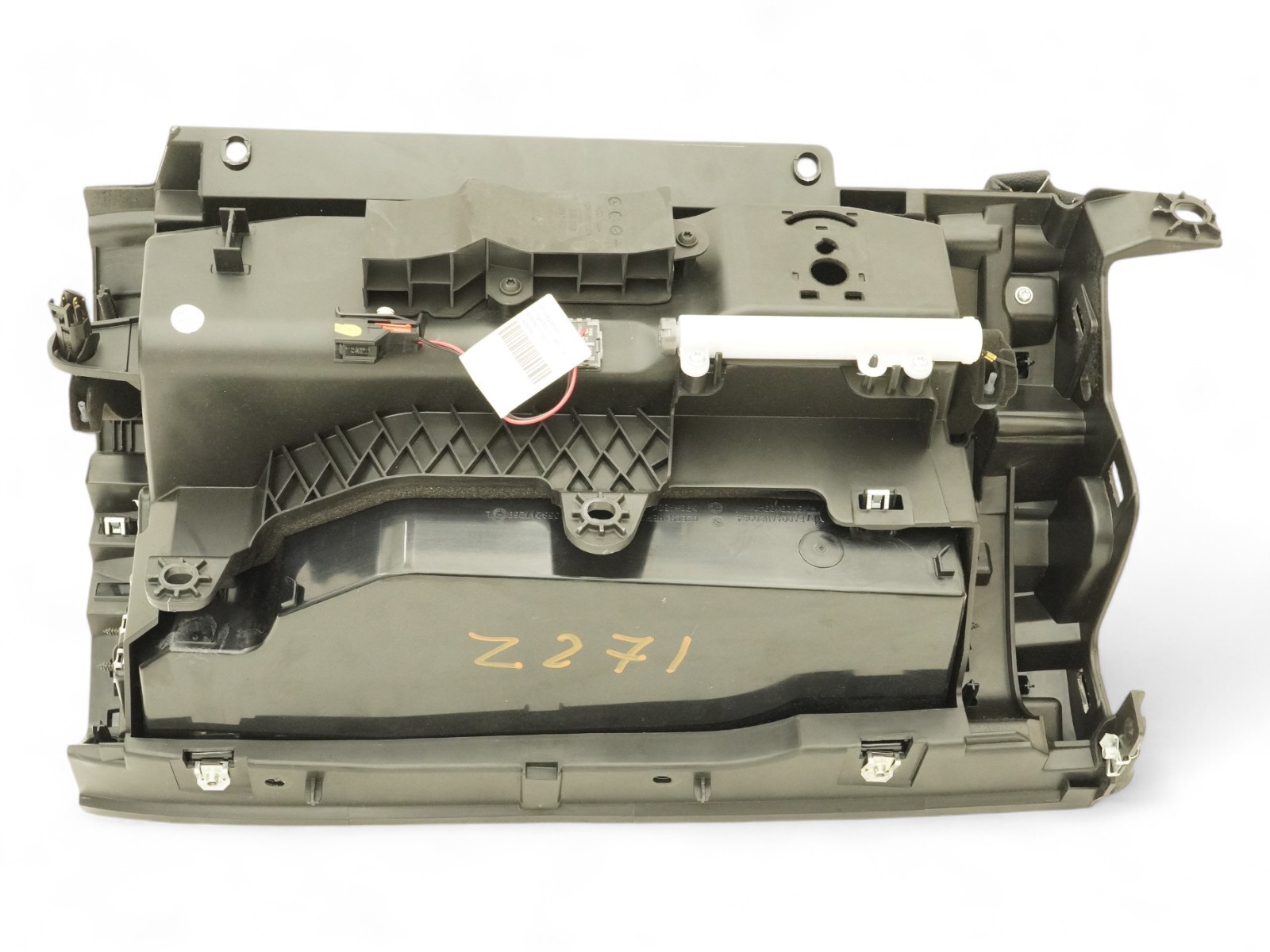 2014 - 2017 MASERATI GHIBLI S M157 GLOVE BOX STORAGE COMPARTMENT DASHBOARD OEM