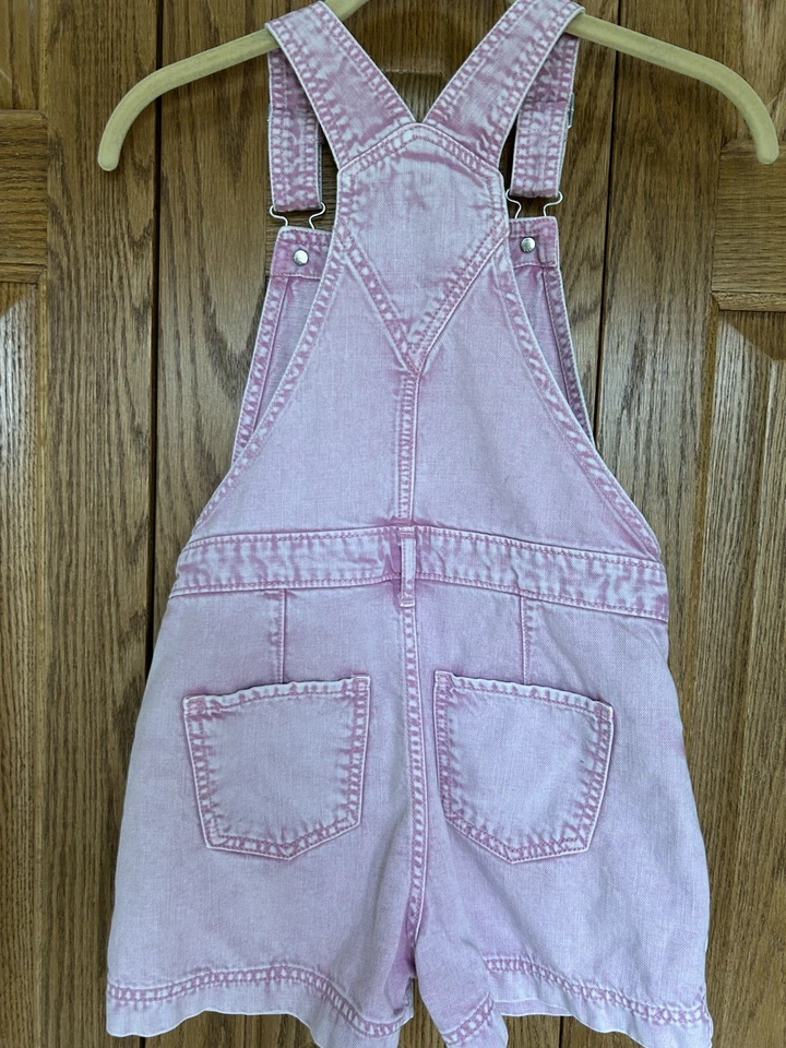Gap Kids Girls Pink Denim Shorts Bib Overall Romper Adjustable Straps Size 8 (M) - Image 3 of 4